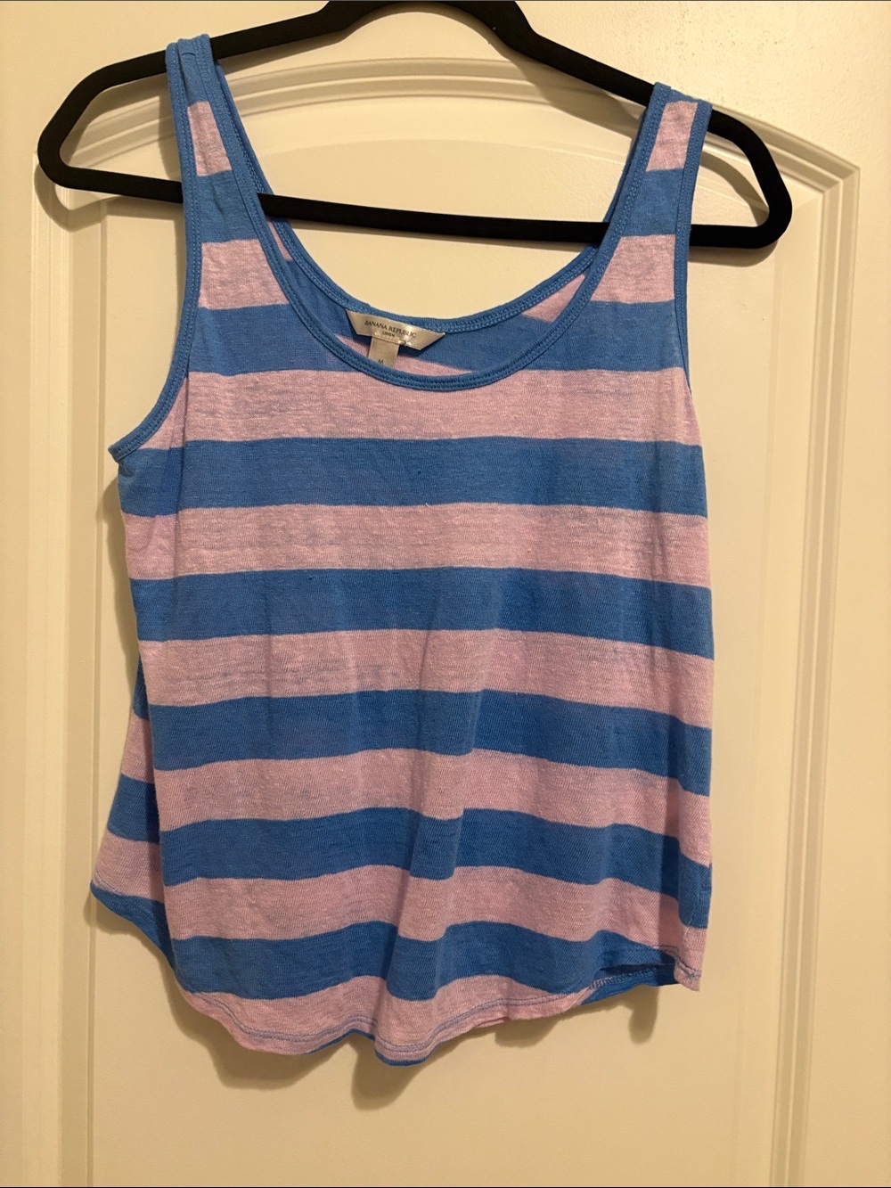 Banana Republic Linen Striped Scoop Tank Top medium